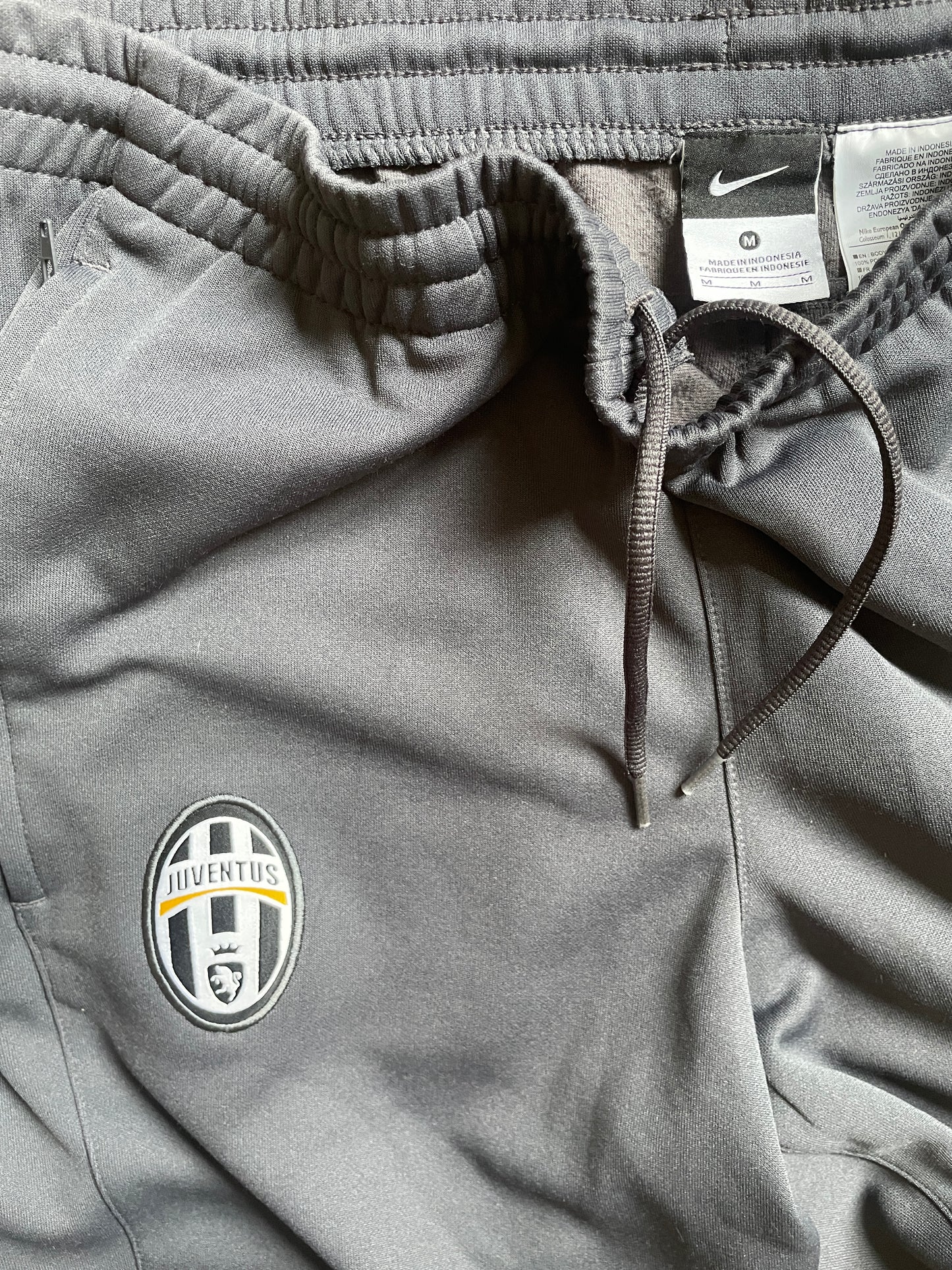 Juventus Trackpants Size M